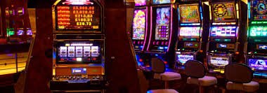 777dt The Dog House: Jahan Live Tables Aur Slots Milte Hain